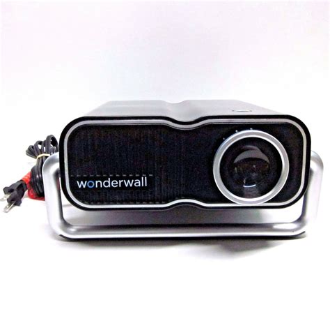 Discovery Expedition Wonderwall Entertainment Projector Ll