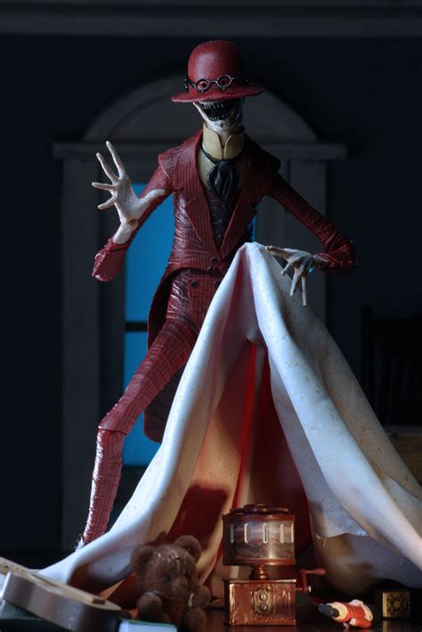 The Conjuring Universe 7 Scale Action Figure Ultimate Crooked Man