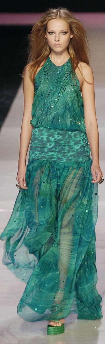 Emanuel Ungaro At Paris Spring 2005 Fashion Beautiful Outfits Green