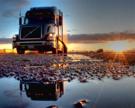 Images & pictures of trucks lorry wallpaper download 1044 photos. Semi Truck Wallpapers - Wallpaper Cave