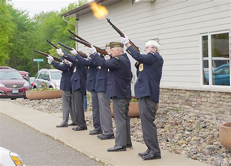 21 gun salute - Pope County Tribune