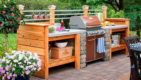 Sheathe the frame step 7: 10 Outdoor Kitchen Plans-Turn Your Backyard Into ...