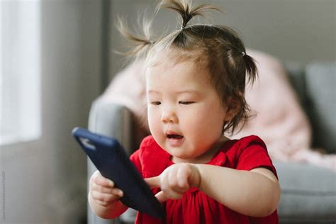 Screen Time Affects Your Childs 5 Areas Of Development Atlanta