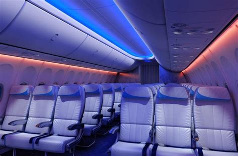 Boeing Liefert Erste 737ng Mit Neuer Sky Interior Kabine Aus