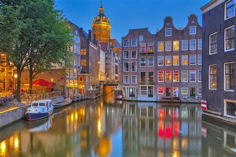 amsterdam 9 fun facts about amsterdam did you know meininger hotels with one ticket you can