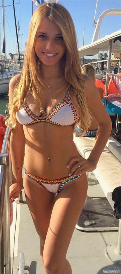 A Very Sexy Blonde Babe Showing Off Her Perfect Bikini Body Funny And
