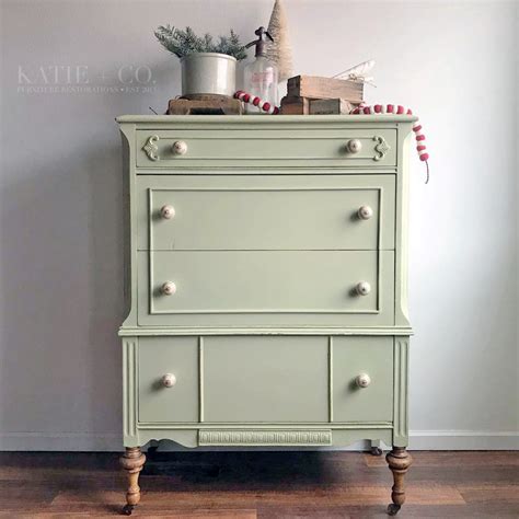 Each coat was allowed to dry a minimum of 24 hours before being so much as touched, and as i've stated all along, it this stain goes on really nicely, really smoothly, so by the third coat, there. Bayberry Green Chest | General Finishes Design Center