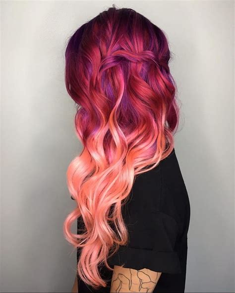 See This Instagram Photo By Hotonbeauty Likes Hair Styles Red Ombre Hair Ombre Wavy