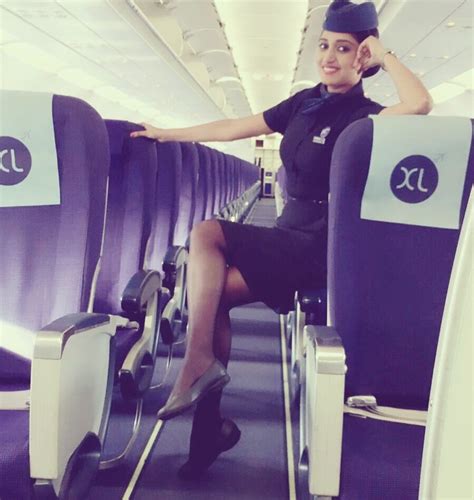 Cabin crew jobs in indigo for freshers how to apply. 【India】 IndiGo cabin crew / インディゴ 客室乗務員 【インド】 | インド, インディゴ ...