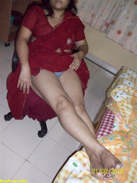 Sexy Aunty In Red Saari Photo Album By Balroz