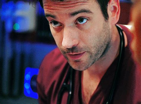 One Chicago Nbc Multiseries Dr Connor Rhodes Colin Donnell 6