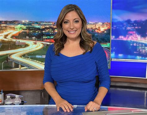 Fox 5 Dc Anchor Moves Her Desk Montgomery Community Media