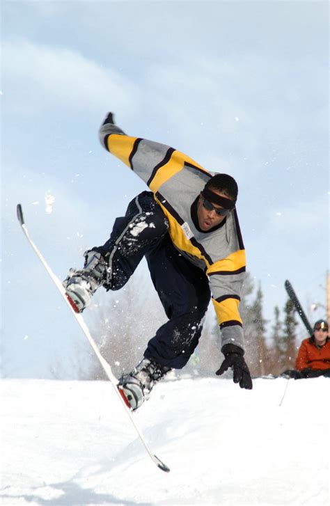 無料画像 雪 冬 バランス 高山 スノーボード エクストリームスポーツ スポーツ用品 スノーボーダー ウィンタースポーツ