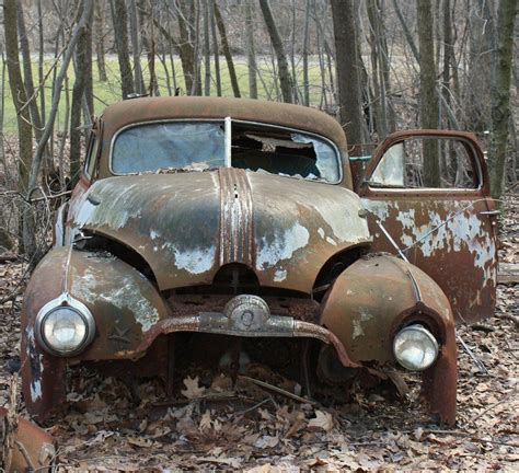 Old Rusted Car In 2023 Rusty Cars Abandoned Cars Old Cars