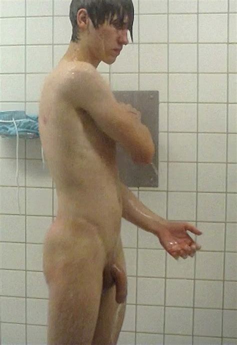 Naked Boys Showering Tubezzz Porn Photos