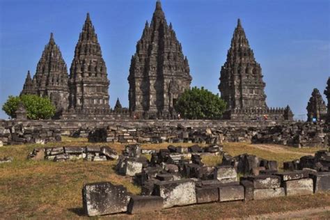Perkembangan Agama Hindu Budha Di Indonesia Quizizz