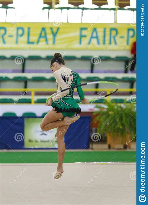 Athlete Performing Her Hoop Routine Editorial Stock Image Image Of Circle Performer 210364699