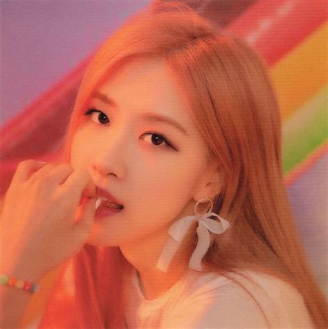 Scan See Photos From Blackpink Photobook Limited Edition 2019 Kpop