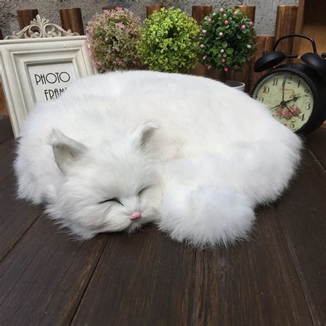 White Sleeping Cats Plush Toys Large Size Realistic Cats Models