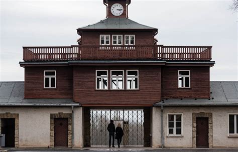 75 Ans Après Sa Libération Hommage Virtuel Pour Buchenwald Le Devoir