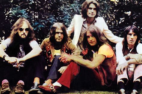 The Kinks Ready Huge ‘lola Versus Powerman 50th Anniversary Reissue
