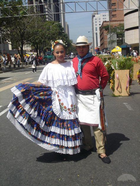 Colombian Couple Dressed In Traditional Outfits By Travelpod Member