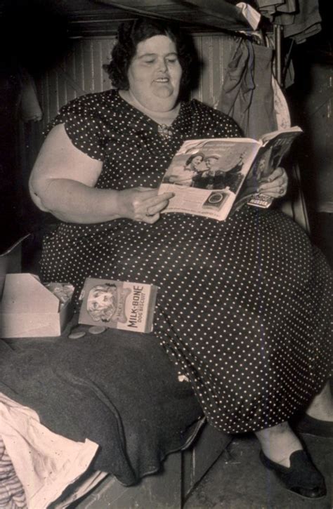 Portraits Of The World Famous Circus Fat Lady Mary Alice Ward From The 1930s Vintage News Daily