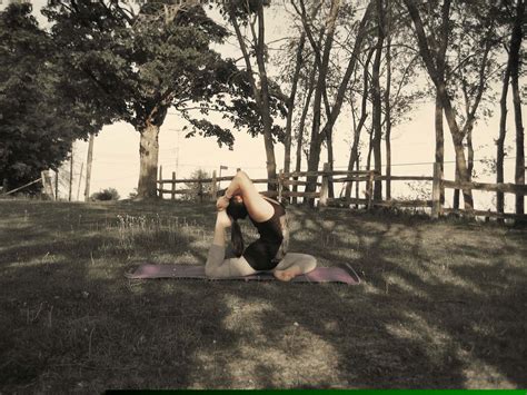 8 Tips For Committing To A Daily Yoga Practice Elephant Journal