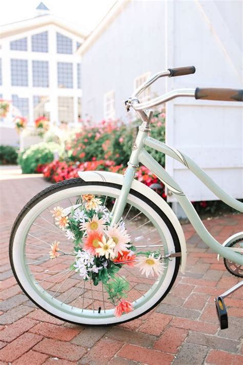100 Awesome And Romantic Bicycle Wedding Ideas Hi Miss Puff Page 5