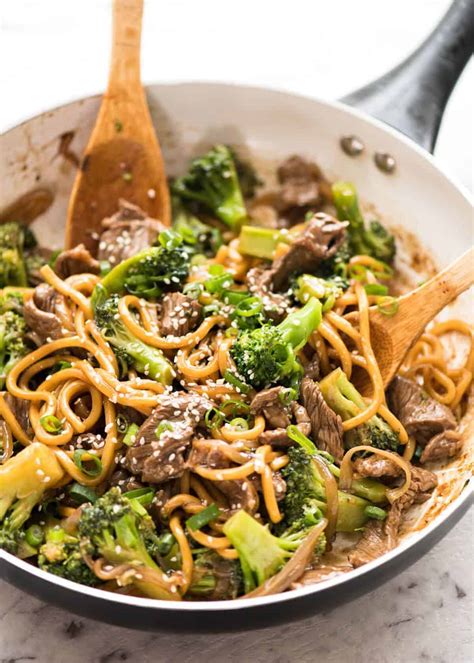 Chinese Beef And Broccoli Noodles Recipetin Eats