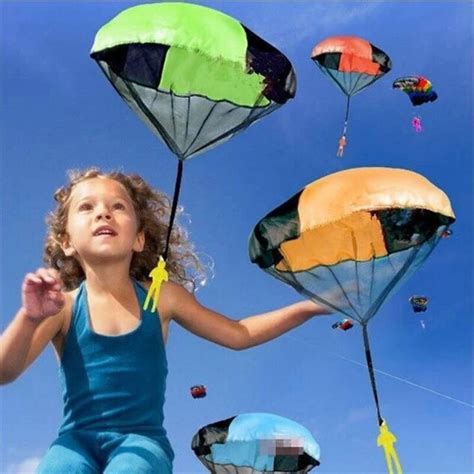 Kids Mini Parachute Toy Play Hand Throwing Soldier Outdoor Sports Game