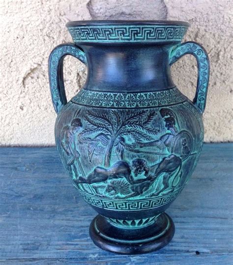 Hercules is most known for being one of the most celebrated heroes in ancient greek mythology. HERACLES HERCULES & NEMEIOS LION GREEK MYTHOLOGY POTTERY ...