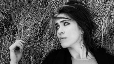 Imogen Heap Performs Sparks