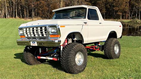 Fully Built Lifted 79 Bronco Packs Plenty Of Power Ford Trucks