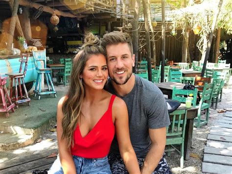 The Bachelorette Couple Jojo Fletcher And Jordan Rodgers Reveal New Wedding Plan Details