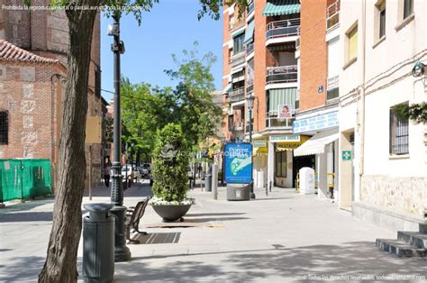 Simple Science: How to Make a Volcano with Kids