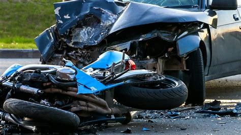 Incidente Sulla Cassino Formia Scontro Tra Moto E Auto Morto Il