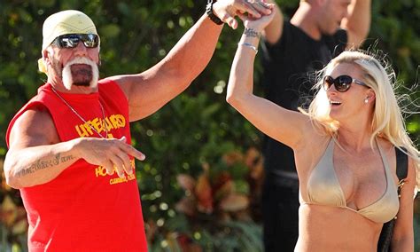 Hulk Hogan And Wife Jennifer Mcdaniel Put On A United Front As As He