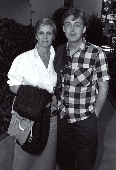 These Photos Of Paul And Linda Mccartney Will Make You Want To Fall In