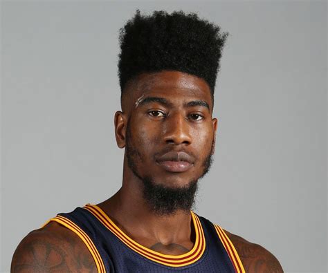 The high fade, an incredibly trendy men's hairstyle. 33+ High Top Fade Haircuts (Retro and Modern Styles ...