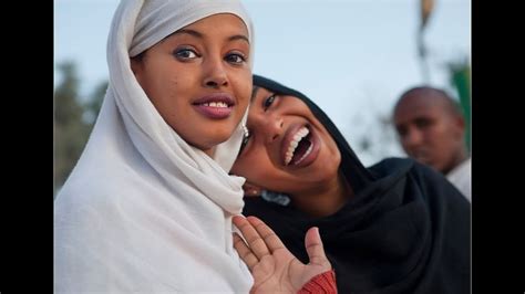 Niiko cusub kacsi live ah somali tiktok. HEES CUSUB - SOMALI -ETHIOPIAN- HASSAN ADAN SAMATAR ...