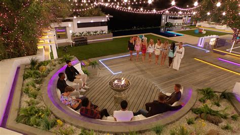 Love Island Stars Surprised By Shock Recoupling During Tonights
