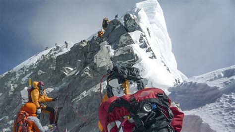 Mount Everest Rekordjagd Am Höchsten Berg Der Welt Tagesschaude