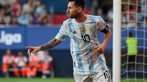 Messi Scores A Quintuple With Argentina And Becomes The 3rd Top Scorer