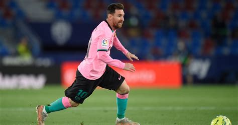 Watch Lionel Messi Scores Brilliant Volley As La Liga Title Race Heats Up Planet Football