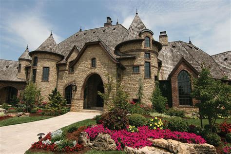 This Castle Like Home Makes A Jaw Dropping Statement Curbappeal