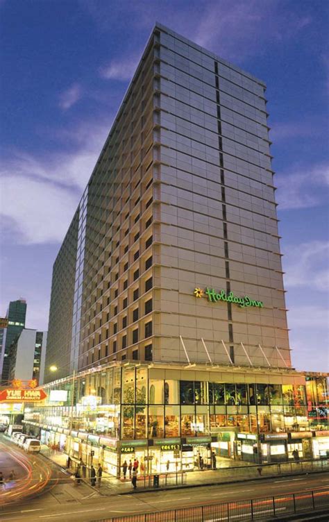 Now $52 (was $̶9̶6̶) on tripadvisor: Hotel Check In: The Holiday Inn Golden Mile - Going Global TV