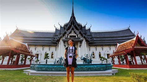 Samut Prakan Tour Ancient City And The Largest Erawan Museum Takemetour