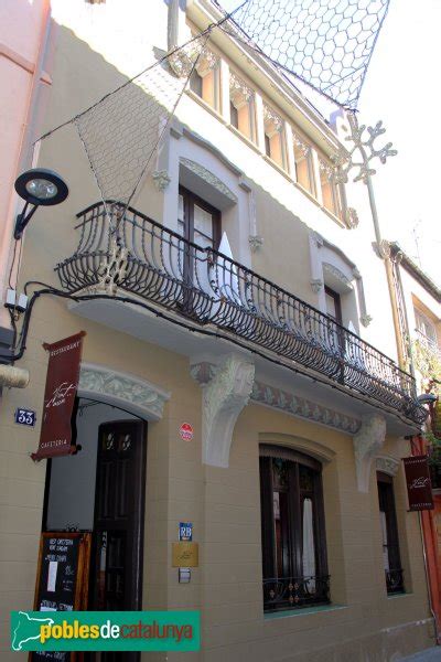 Esteves was born in arcos de valdevez, viana do castelo district. Can Tomàs Barrera - Santa Coloma de Farners - Pobles de Catalunya