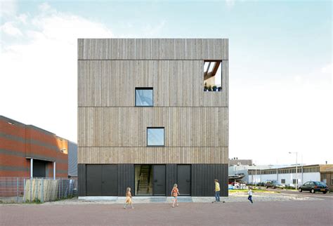 Industrial Location Inspires This House In Amsterdam